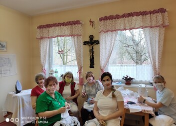 Děkujeme za vaši podporu a roušky