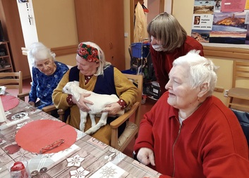 Nezvyklá návštěva na Domě pokojného stáří